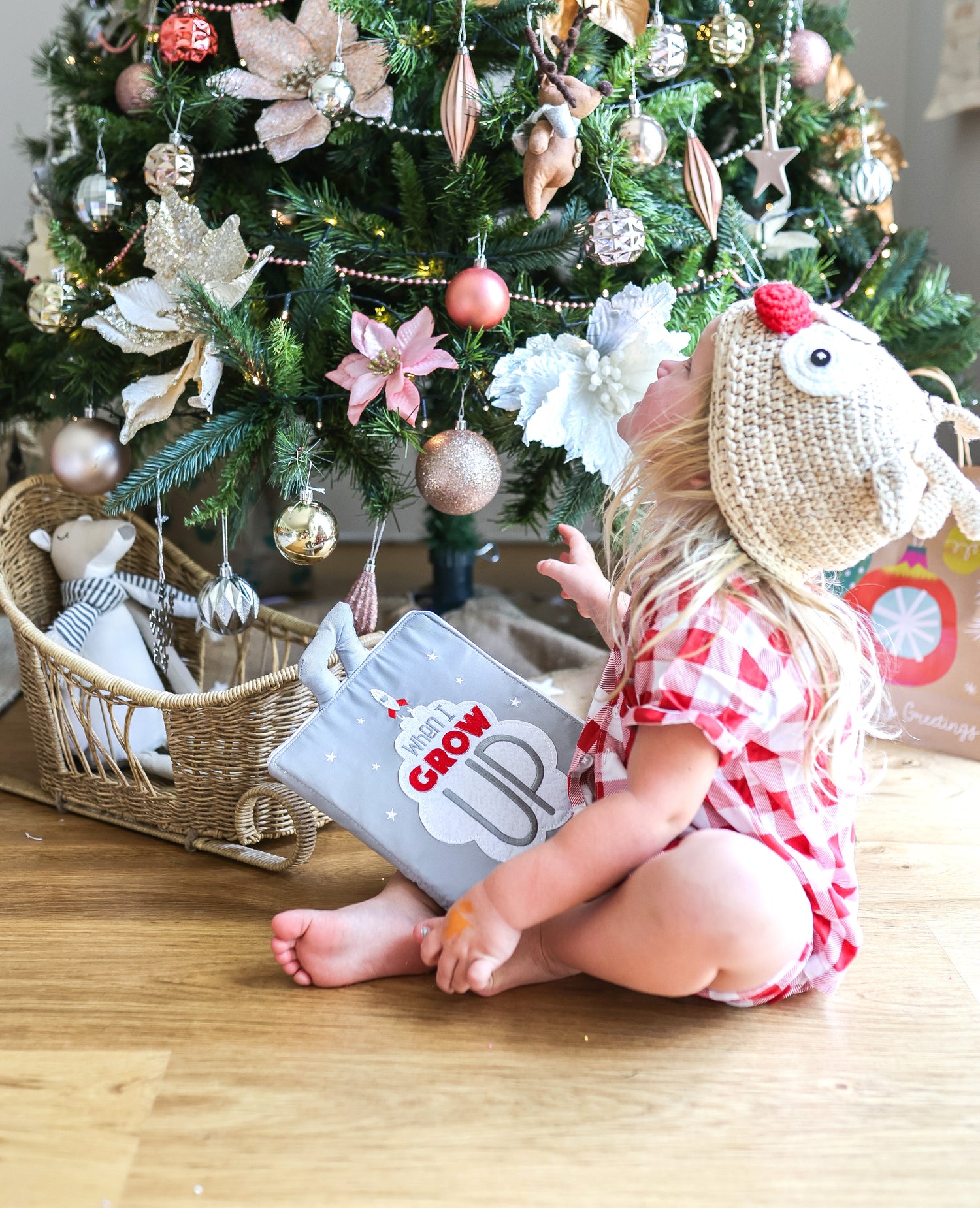 christmas gifts for toddlers, quiet book, toddler quiet book